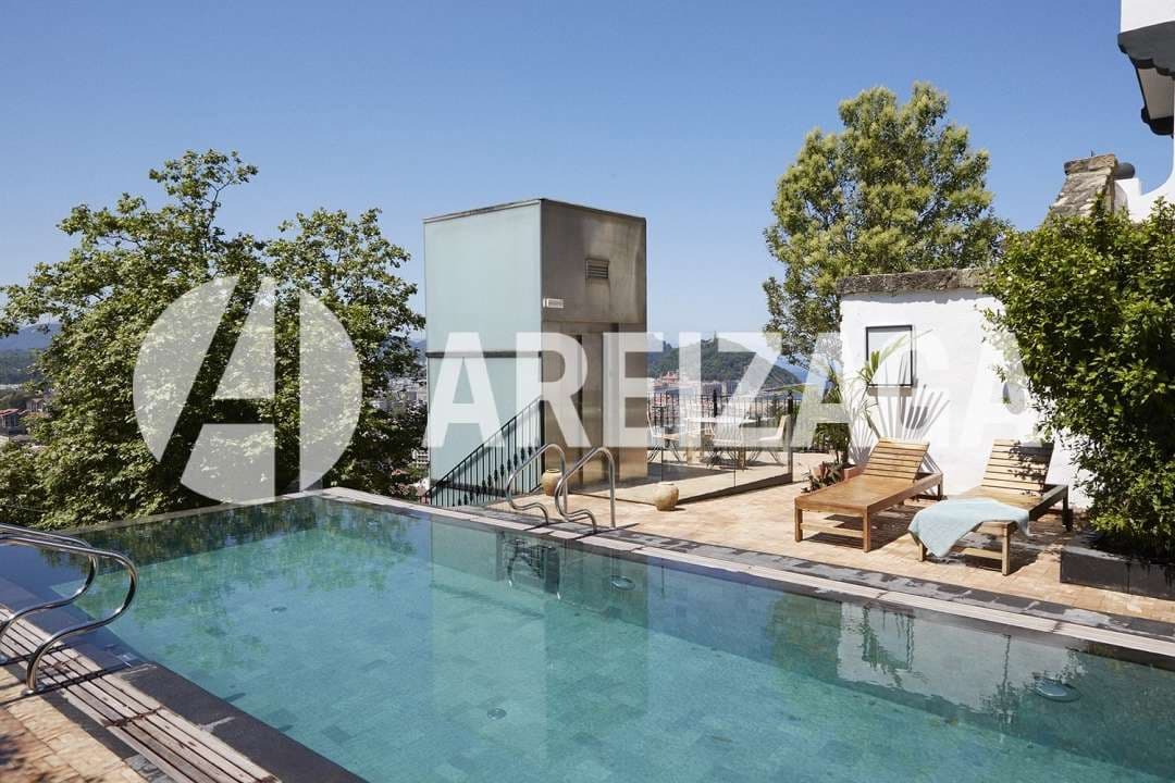 9 soveværelse Hotel til salg i Donostia-San Sebastian med swimmingpool - € 3.450.000 (Ref: 9274691)