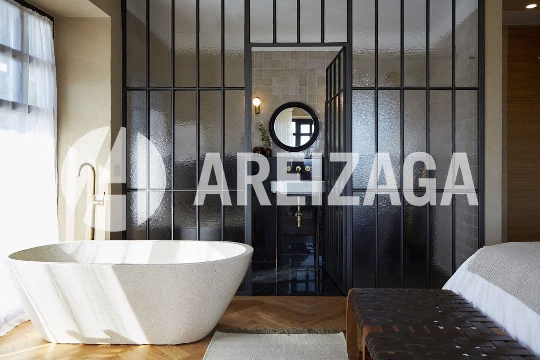 9 soveværelse Hotel til salg i Donostia-San Sebastian med swimmingpool - € 3.450.000 (Ref: 9274691)