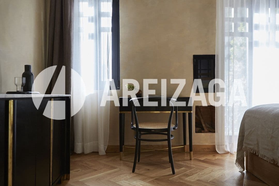 9 soveværelse Hotel til salg i Donostia-San Sebastian med swimmingpool - € 3.450.000 (Ref: 9274691)