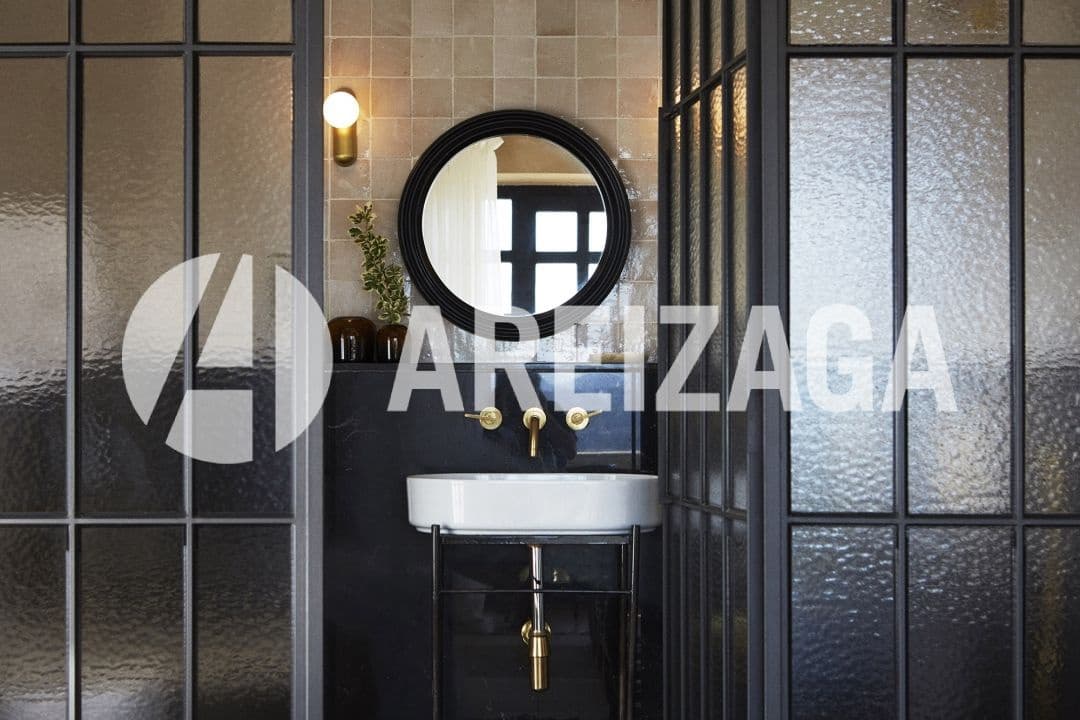 9 soveværelse Hotel til salg i Donostia-San Sebastian med swimmingpool - € 3.450.000 (Ref: 9274691)