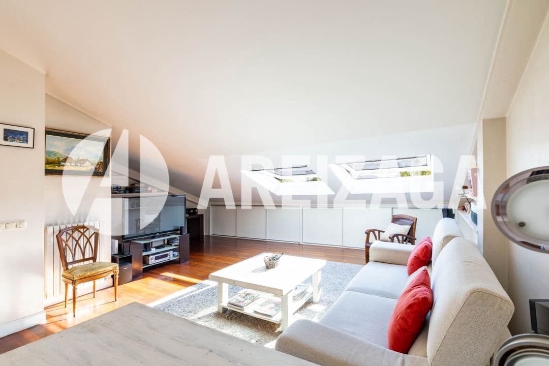 3 soverom Leilighet til salgs i Donostia-San Sebastian - € 775 000 (Ref: 9283951)