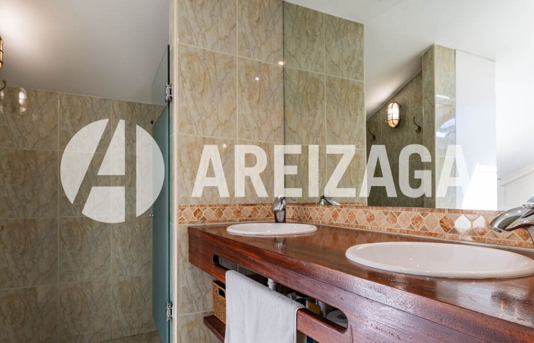 3 soverom Leilighet til salgs i Donostia-San Sebastian - € 775 000 (Ref: 9283951)