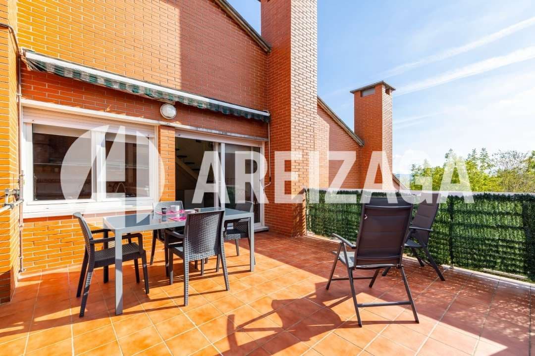 3 soverom Leilighet til salgs i Donostia-San Sebastian - € 775 000 (Ref: 9283951)