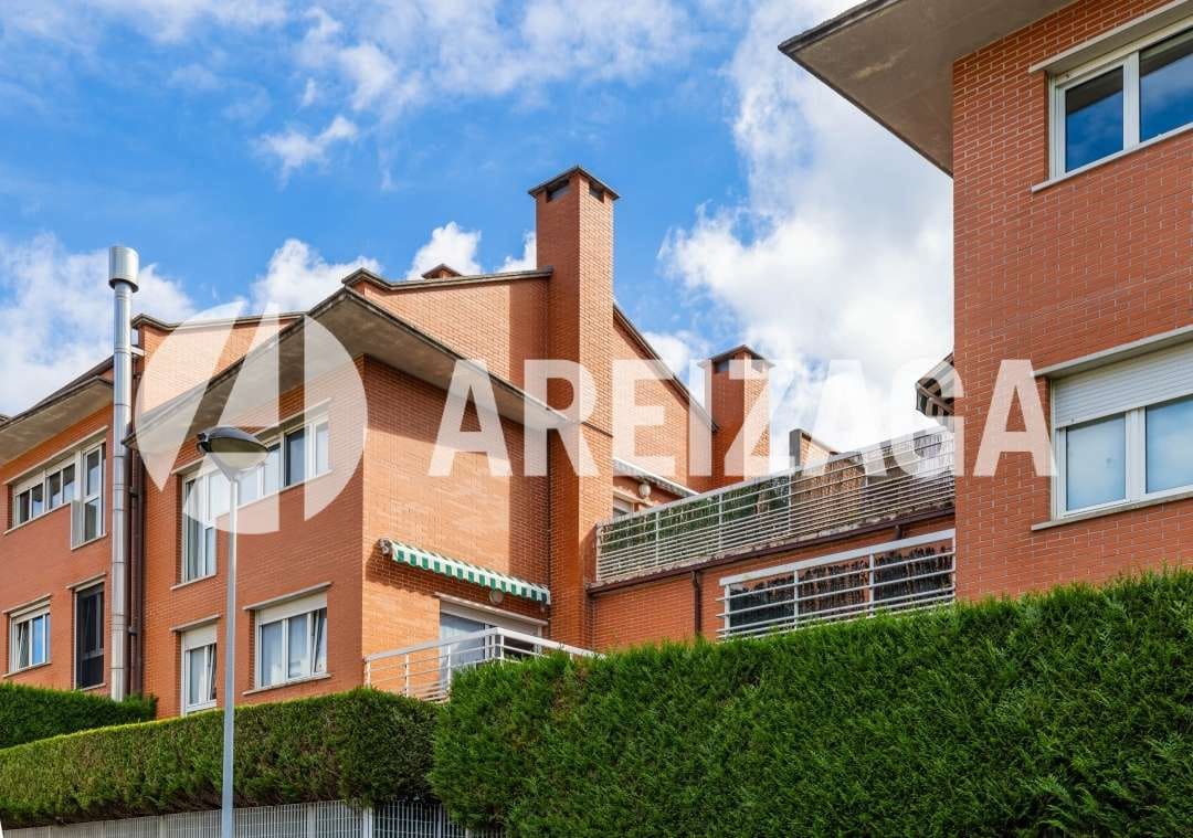 3 soverom Leilighet til salgs i Donostia-San Sebastian - € 775 000 (Ref: 9283951)
