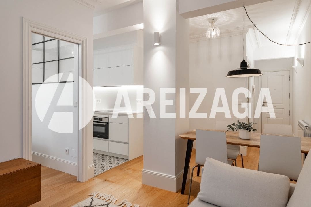 3 chambre Appartement à vendre à Donostia-San Sebastian - 450 000 € (Ref: 9307154)