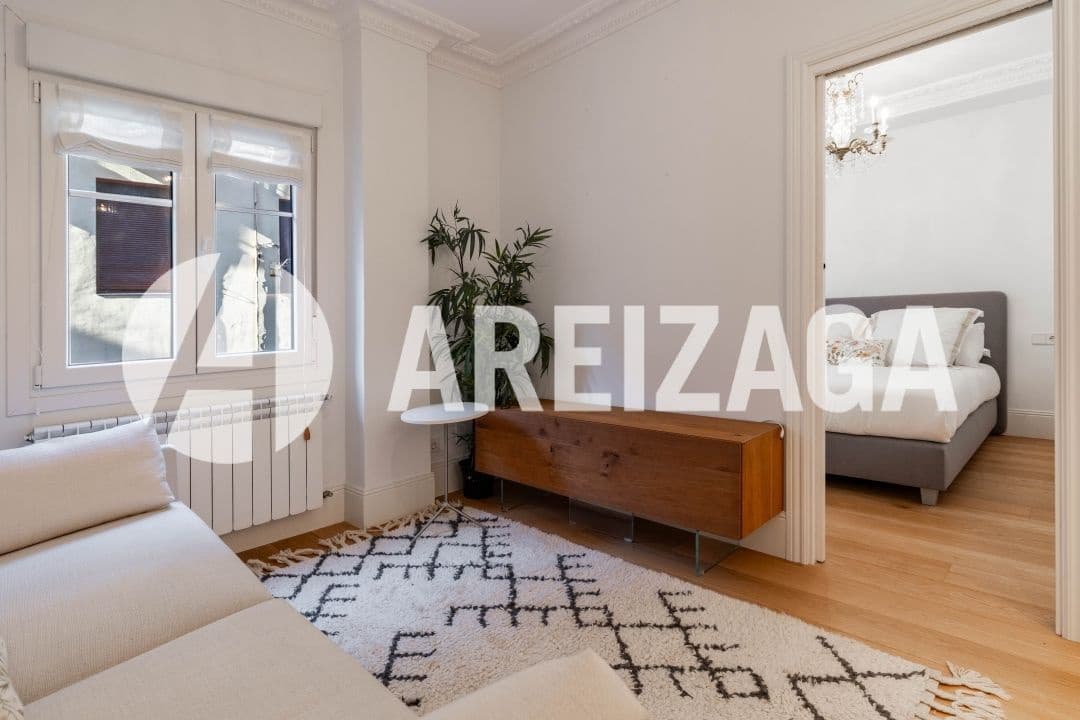 3 chambre Appartement à vendre à Donostia-San Sebastian - 450 000 € (Ref: 9307154)