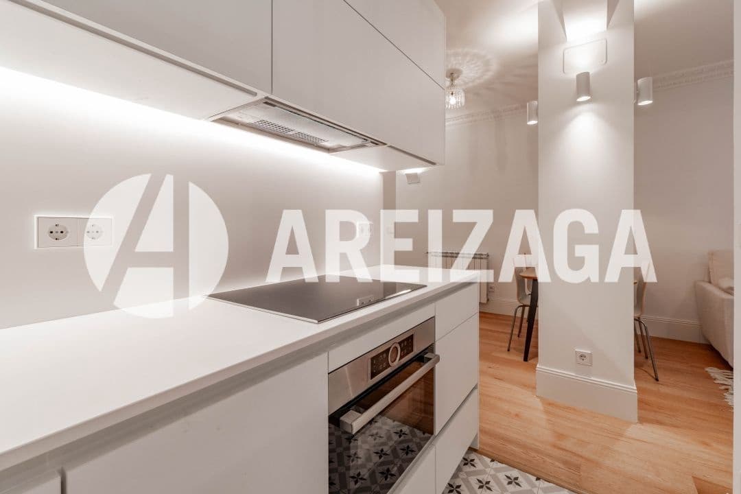 3 chambre Appartement à vendre à Donostia-San Sebastian - 450 000 € (Ref: 9307154)