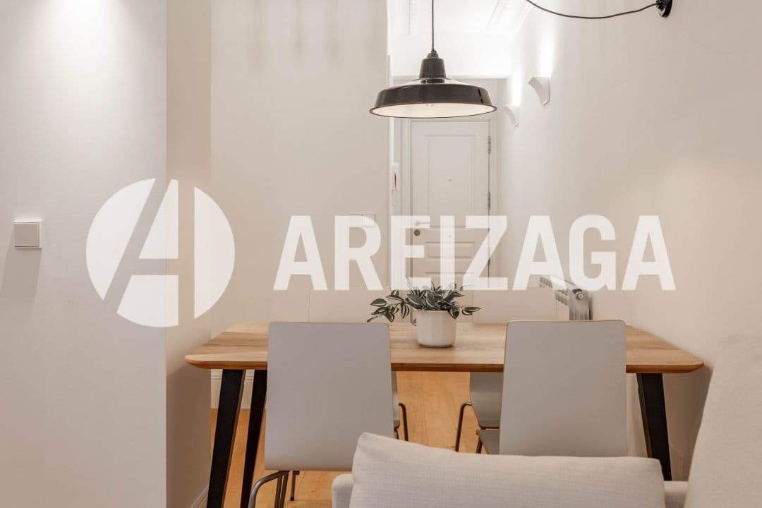 3 chambre Appartement à vendre à Donostia-San Sebastian - 450 000 € (Ref: 9307154)