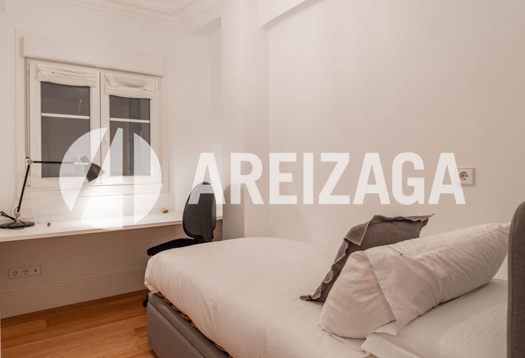 3 chambre Appartement à vendre à Donostia-San Sebastian - 450 000 € (Ref: 9307154)