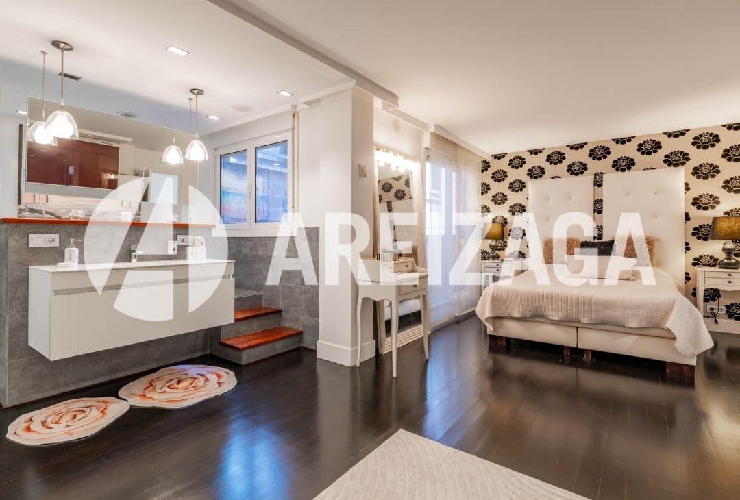 2 slaapkamer Flat te koop in Donostia-San Sebastian met zwembad - € 860.000 (Ref: 9319888)