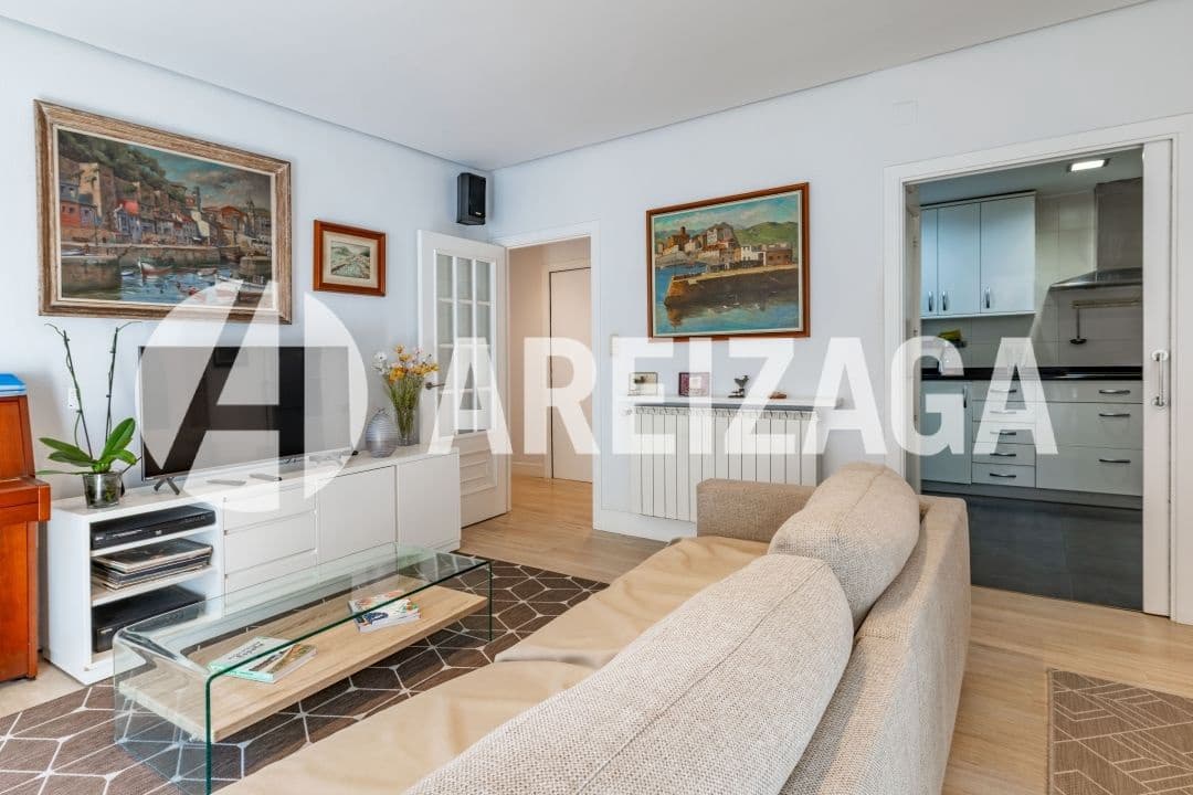 3 soveværelse Lejlighed til salg i Donostia-San Sebastian - € 750.000 (Ref: 9332646)
