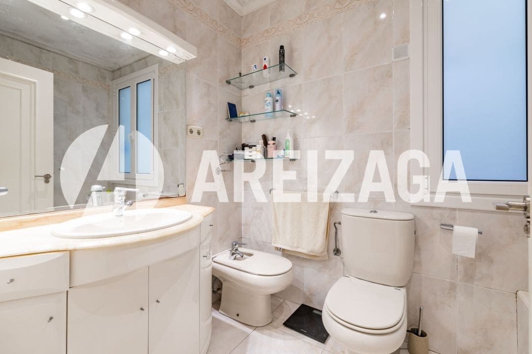 3 soveværelse Lejlighed til salg i Donostia-San Sebastian - € 750.000 (Ref: 9332646)