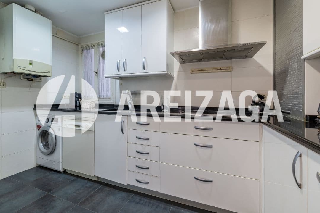 3 soveværelse Lejlighed til salg i Donostia-San Sebastian - € 750.000 (Ref: 9332646)