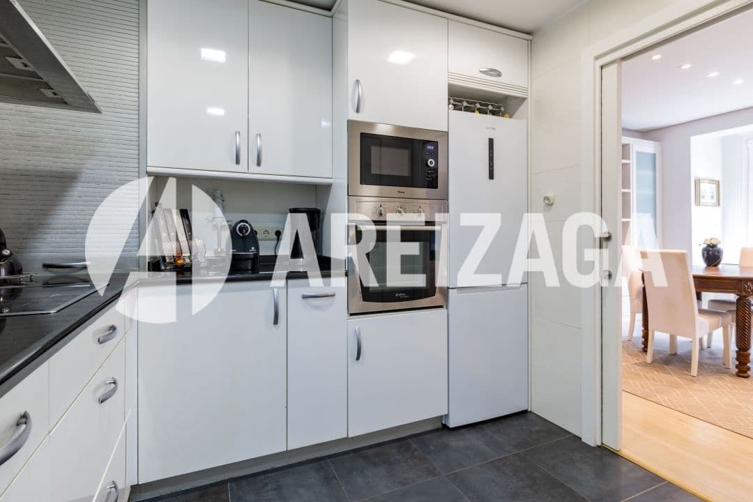 3 soveværelse Lejlighed til salg i Donostia-San Sebastian - € 750.000 (Ref: 9332646)