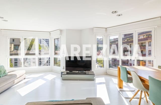 4 soveværelse Lejlighed til salg i Donostia-San Sebastián - € 1.850.000 (Ref: 9340211)