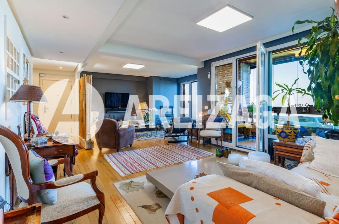 4 slaapkamer Flat te koop in Donostia-San Sebastian met zwembad - € 580.000 (Ref: 9348587)