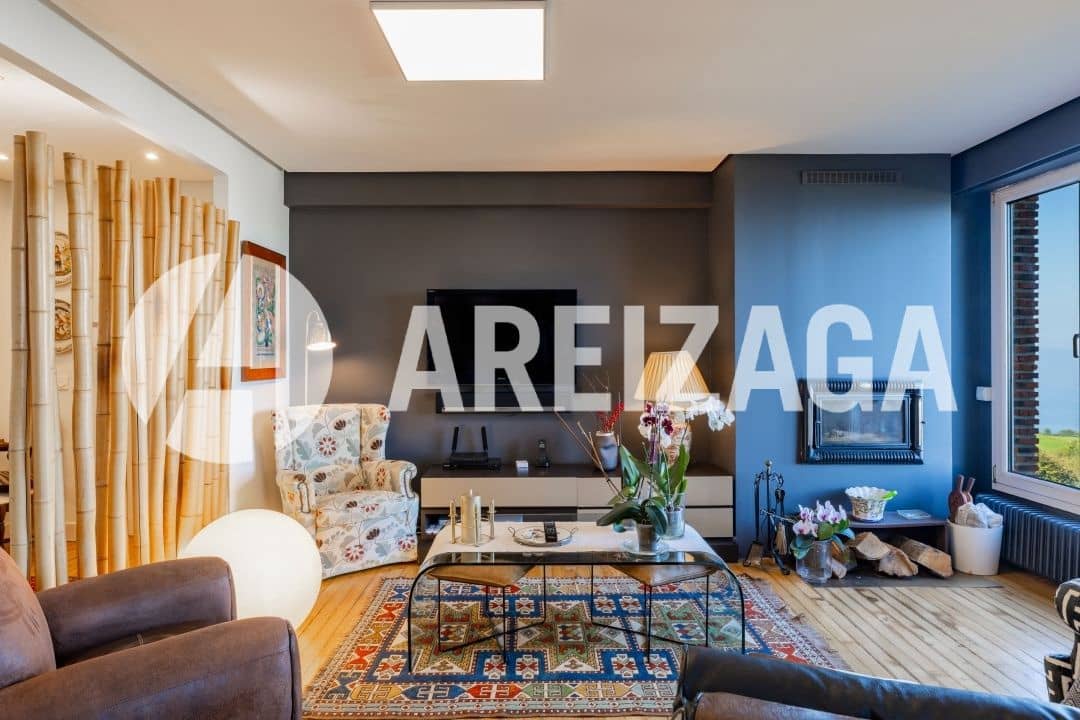 4 slaapkamer Flat te koop in Donostia-San Sebastian met zwembad - € 580.000 (Ref: 9348587)