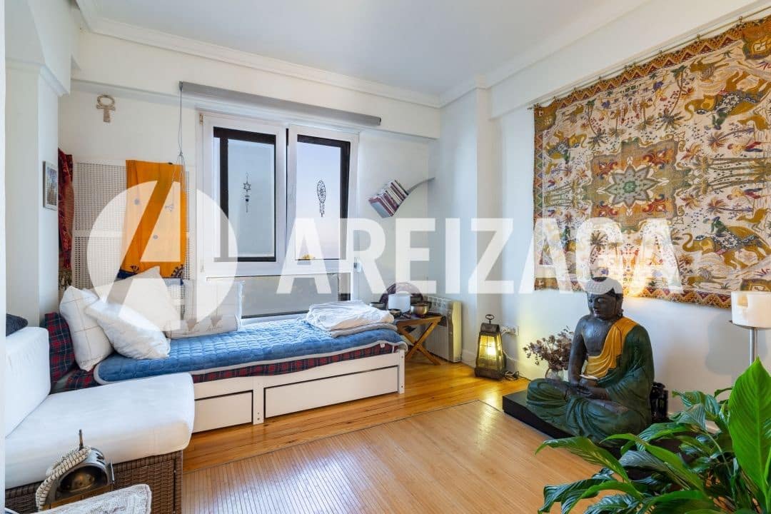 4 slaapkamer Flat te koop in Donostia-San Sebastian met zwembad - € 580.000 (Ref: 9348587)