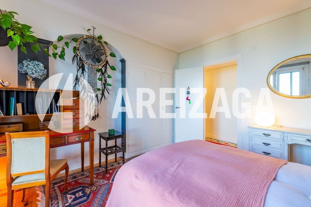 4 slaapkamer Flat te koop in Donostia-San Sebastian met zwembad - € 580.000 (Ref: 9348587)