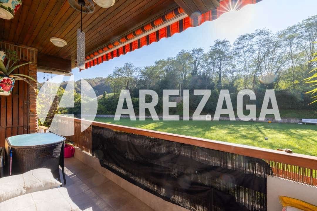 4 slaapkamer Flat te koop in Donostia-San Sebastian met zwembad - € 580.000 (Ref: 9348587)