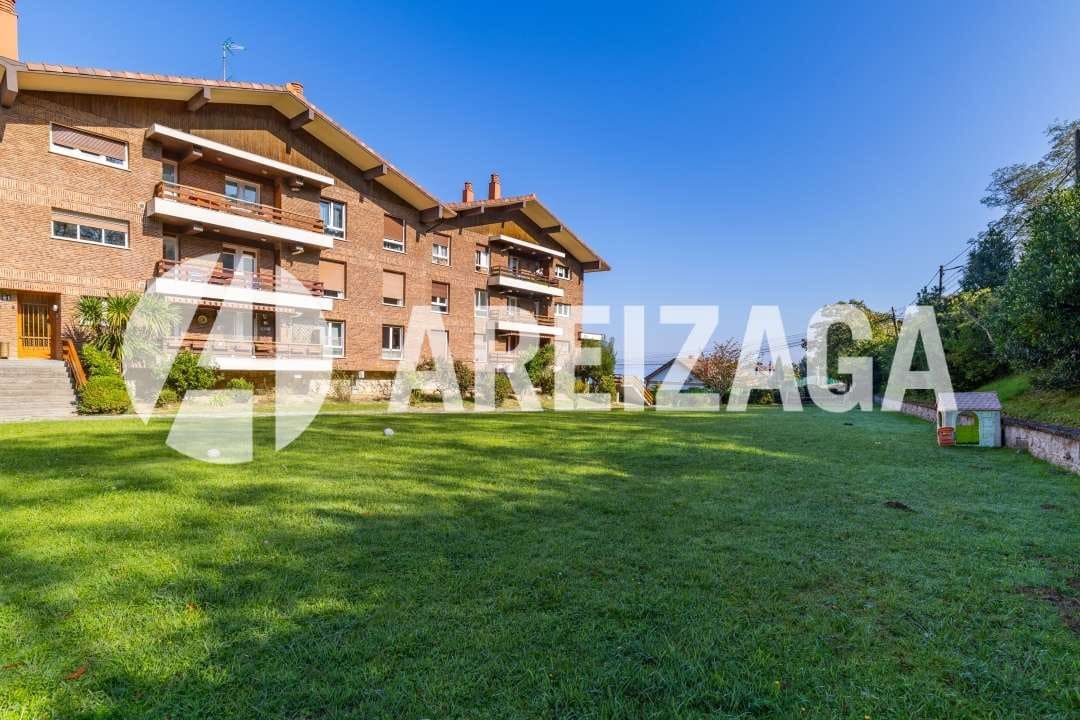 4 slaapkamer Flat te koop in Donostia-San Sebastian met zwembad - € 580.000 (Ref: 9348587)