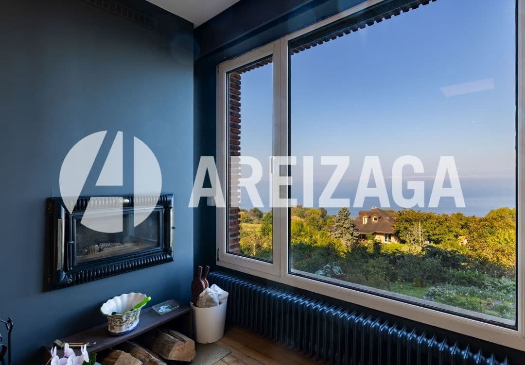 4 slaapkamer Flat te koop in Donostia-San Sebastian met zwembad - € 580.000 (Ref: 9348587)