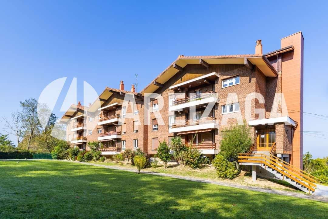 4 slaapkamer Flat te koop in Donostia-San Sebastian met zwembad - € 580.000 (Ref: 9348587)