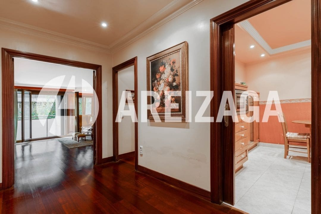 2 sovrum Lägenhet till salu i Donostia-San Sebastian - 595 000 € (Ref: 9363354)