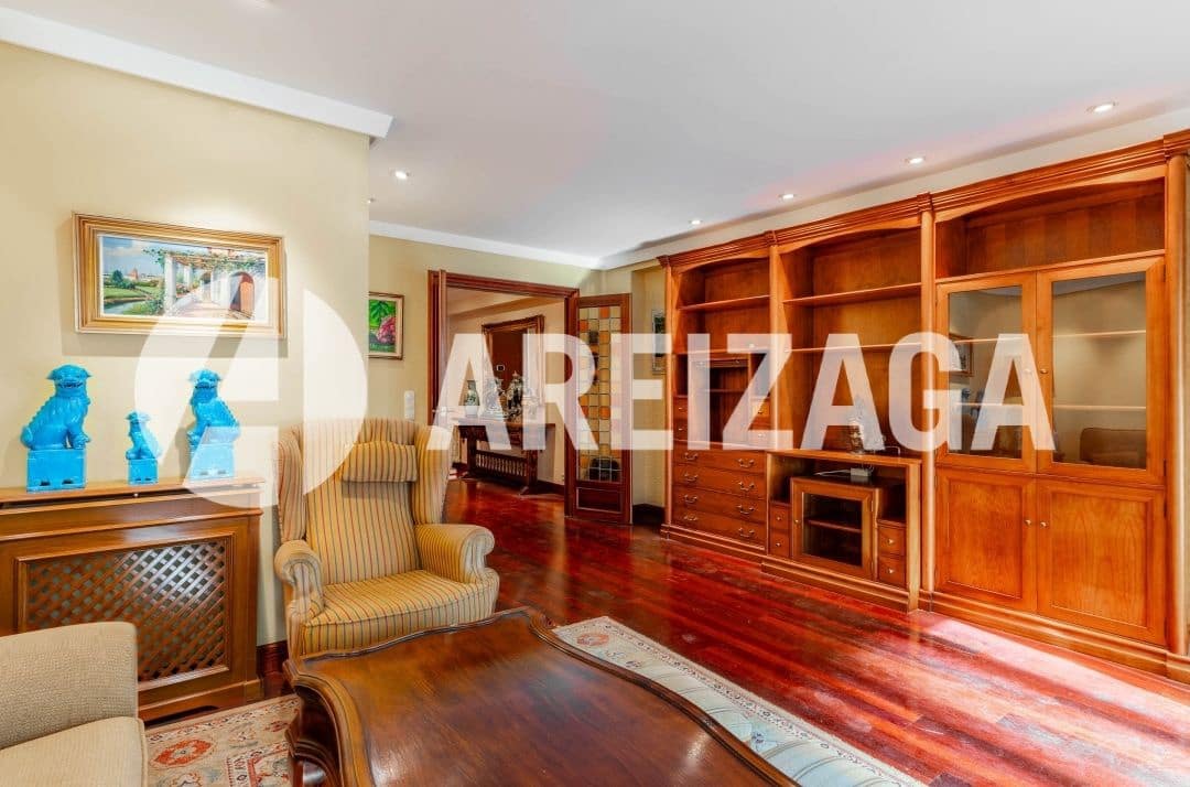 2 sovrum Lägenhet till salu i Donostia-San Sebastian - 595 000 € (Ref: 9363354)