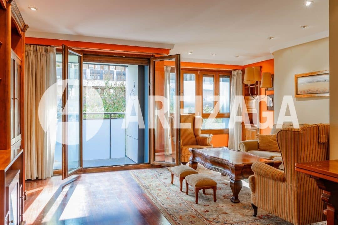 2 sovrum Lägenhet till salu i Donostia-San Sebastian - 595 000 € (Ref: 9363354)