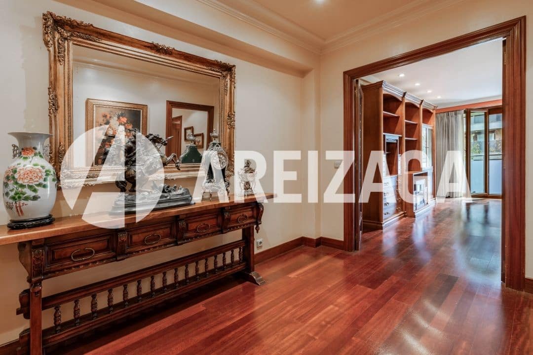 2 sovrum Lägenhet till salu i Donostia-San Sebastian - 595 000 € (Ref: 9363354)