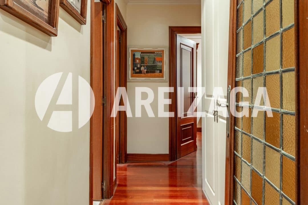 2 sovrum Lägenhet till salu i Donostia-San Sebastian - 595 000 € (Ref: 9363354)