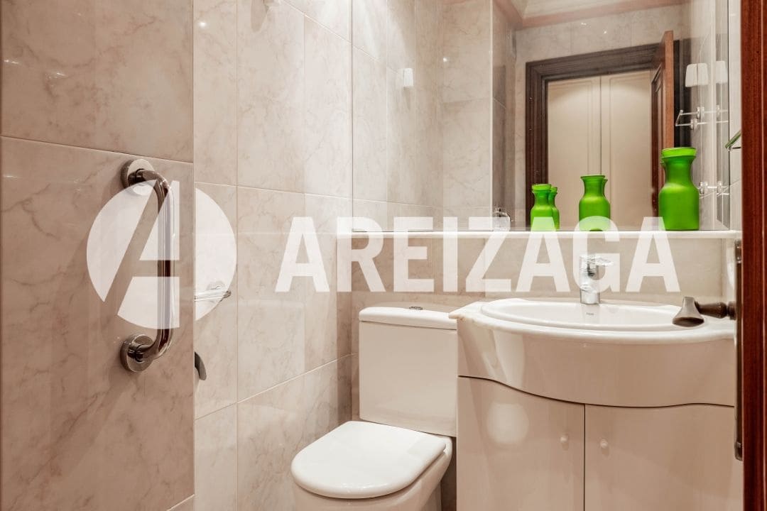 2 sovrum Lägenhet till salu i Donostia-San Sebastian - 595 000 € (Ref: 9363354)