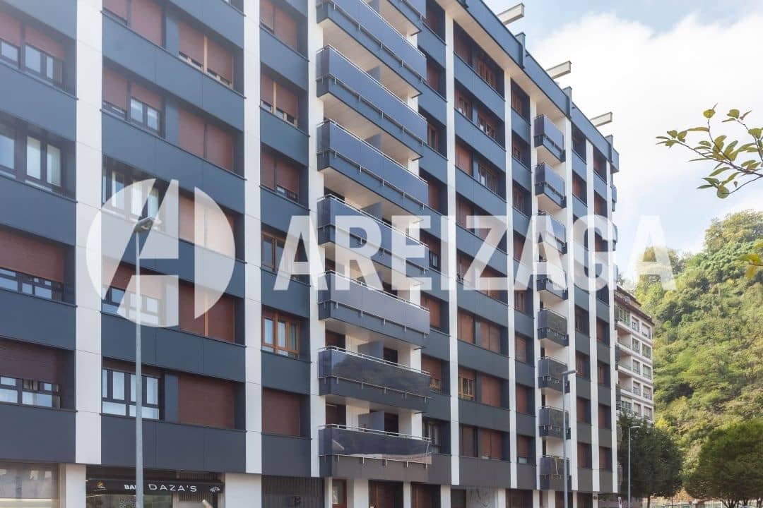 2 sovrum Lägenhet till salu i Donostia-San Sebastian - 595 000 € (Ref: 9363354)