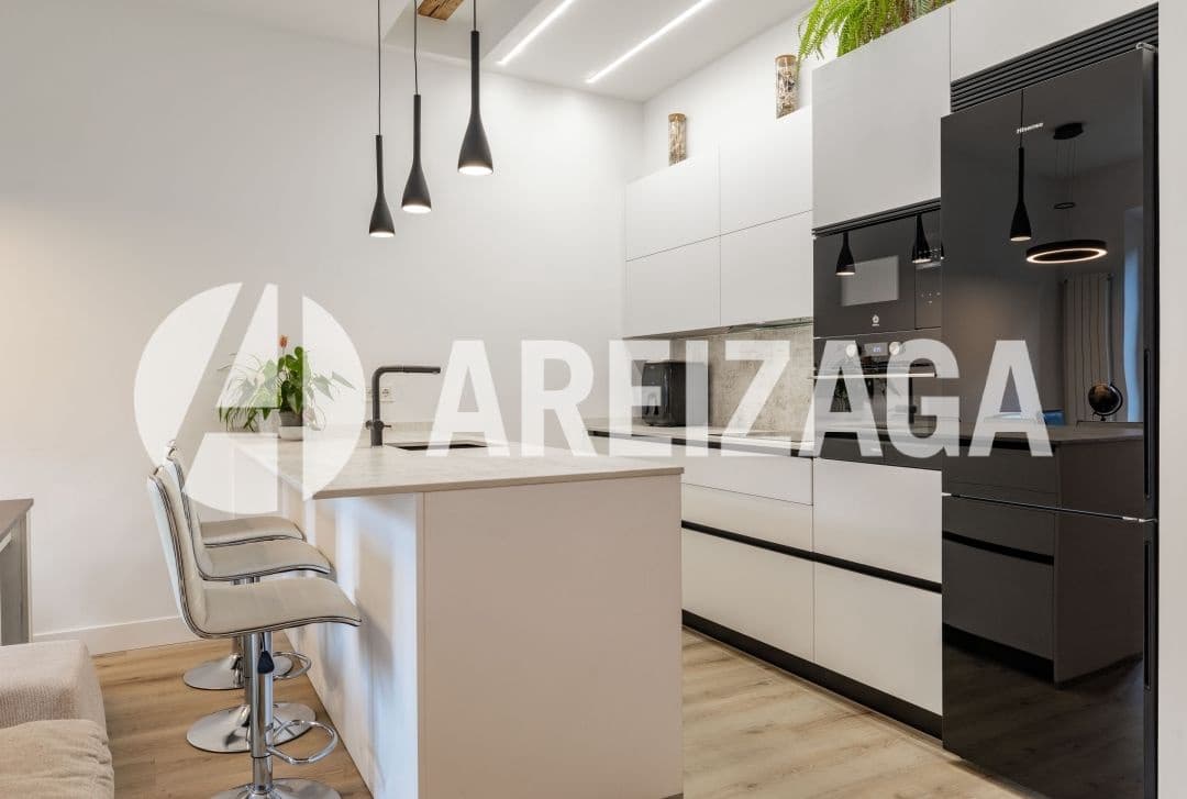 3 slaapkamer Flat te koop in Donostia-San Sebastian - € 795.000 (Ref: 9363355)