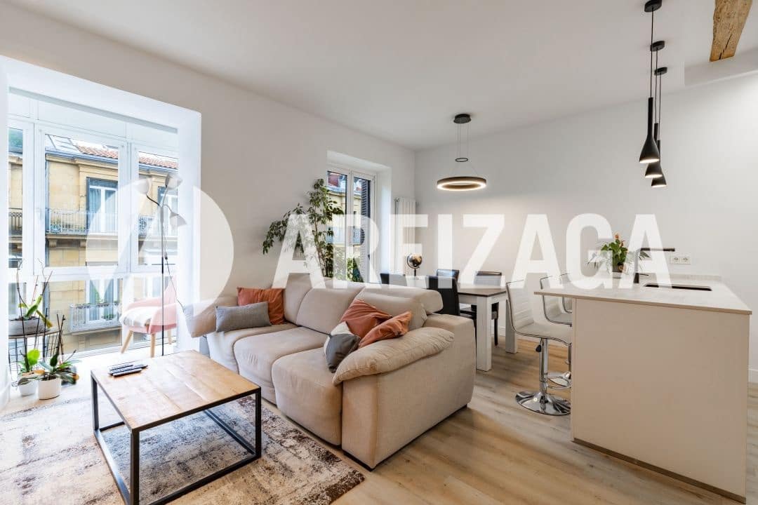 3 slaapkamer Flat te koop in Donostia-San Sebastian - € 795.000 (Ref: 9363355)