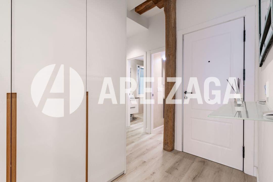 3 slaapkamer Flat te koop in Donostia-San Sebastian - € 795.000 (Ref: 9363355)