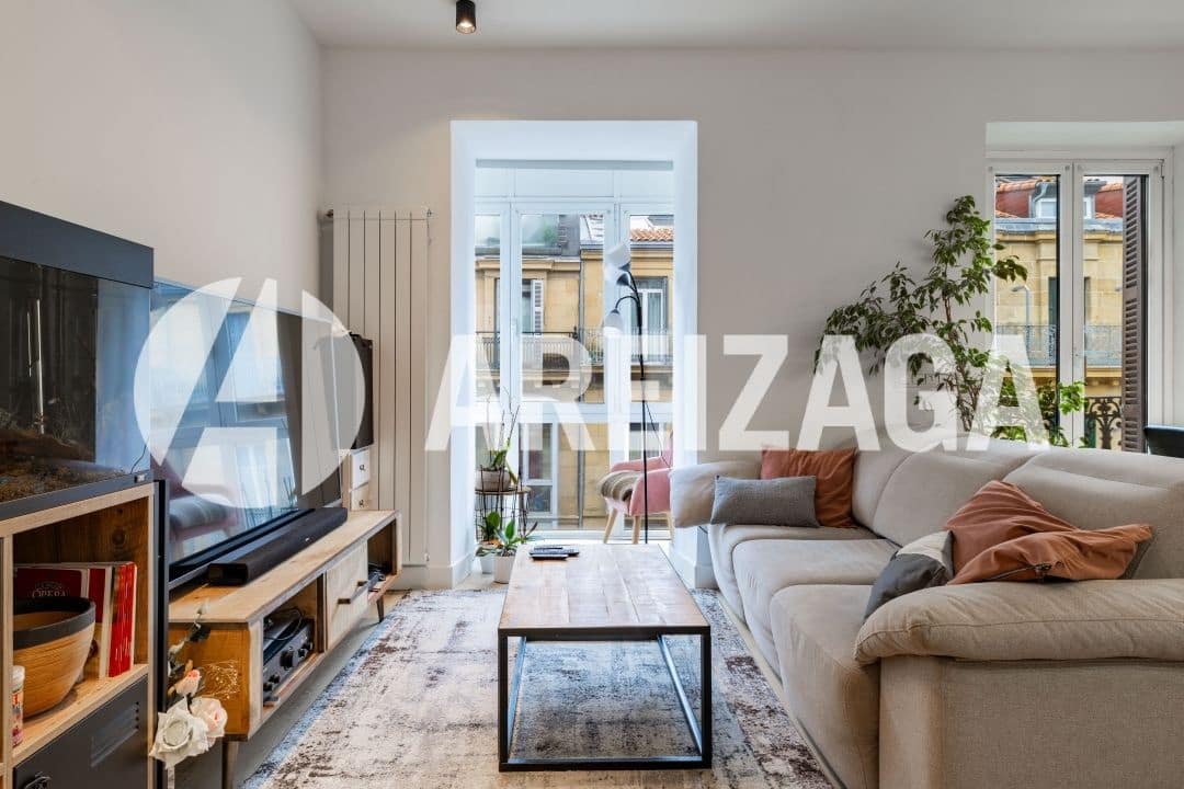 3 slaapkamer Flat te koop in Donostia-San Sebastian - € 795.000 (Ref: 9363355)