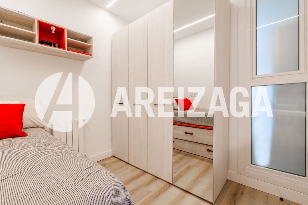 3 slaapkamer Flat te koop in Donostia-San Sebastian - € 795.000 (Ref: 9363355)