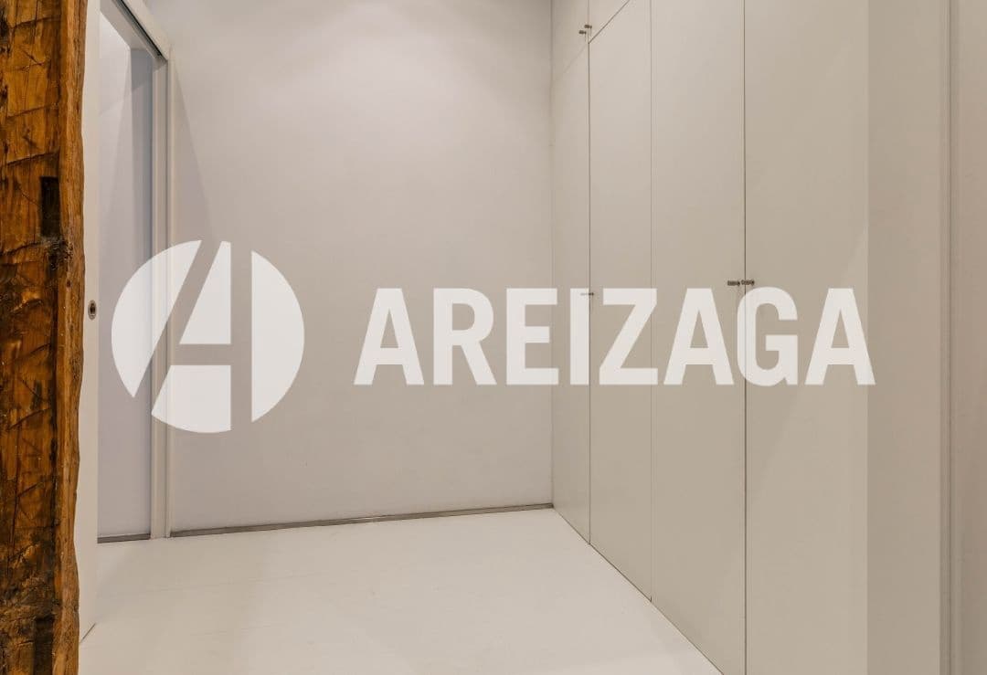 1 sovrum Lägenhet till salu i Donostia-San Sebastian - 675 000 € (Ref: 9395341)