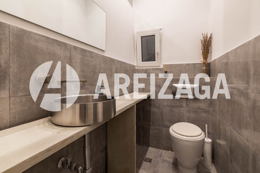 1 sovrum Lägenhet till salu i Donostia-San Sebastian - 675 000 € (Ref: 9395341)