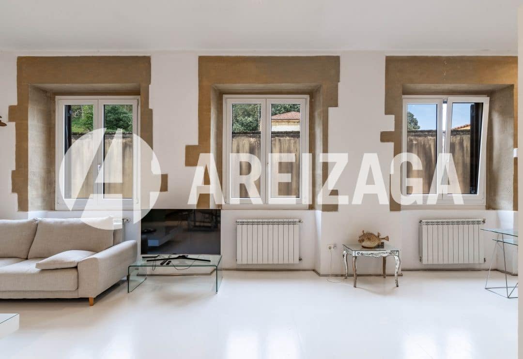 1 sovrum Lägenhet till salu i Donostia-San Sebastian - 675 000 € (Ref: 9395341)