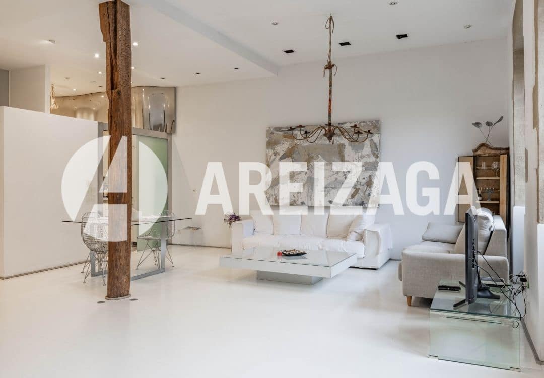 1 sovrum Lägenhet till salu i Donostia-San Sebastian - 675 000 € (Ref: 9395341)