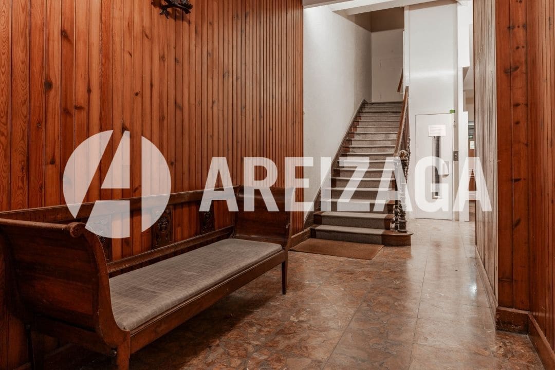 2 sovrum Lägenhet till salu i Donostia-San Sebastian - 675 000 € (Ref: 9400066)