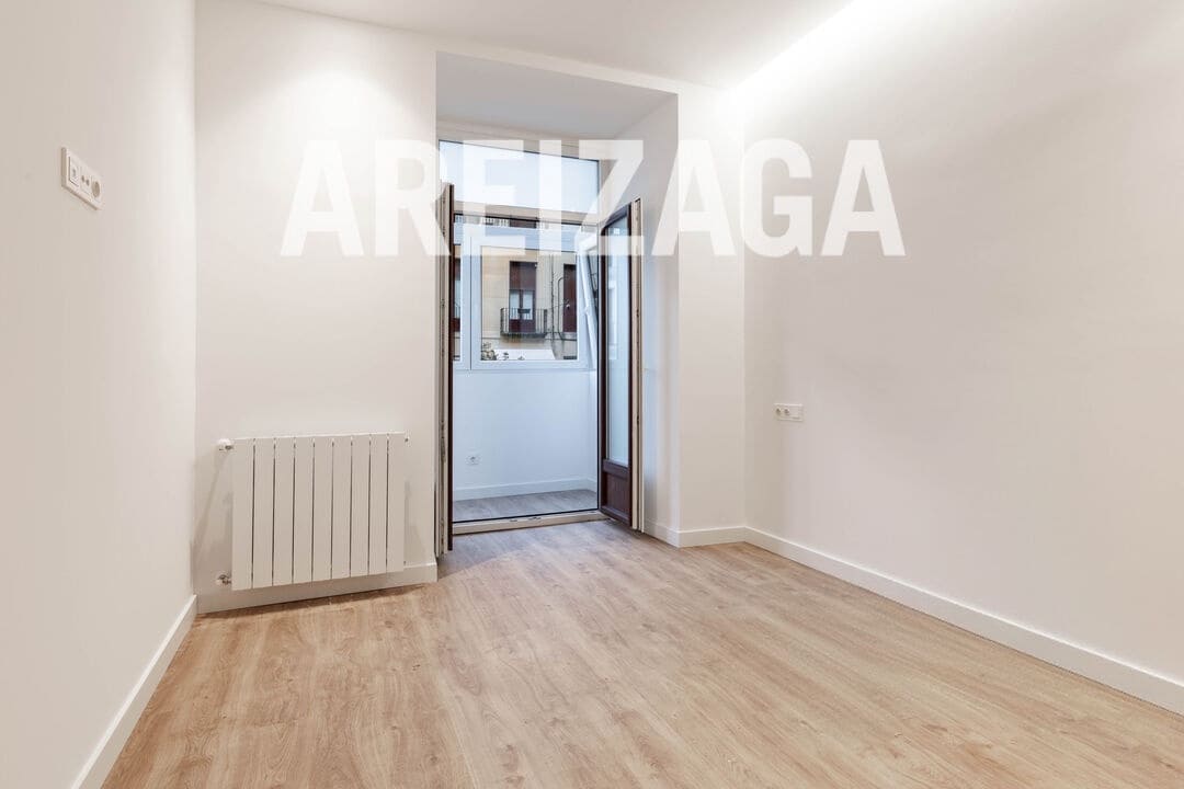 2 makuuhuone Asunto myytävänä paikassa Donostia-San Sebastian - 650 000 € (Ref: 9400066)