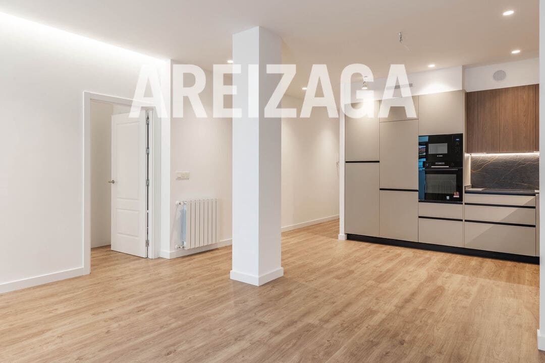 2 makuuhuone Asunto myytävänä paikassa Donostia-San Sebastian - 650 000 € (Ref: 9400066)