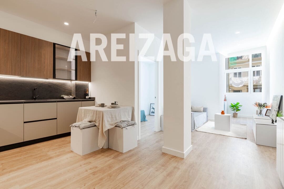 2 soverom Leilighet til salgs i Donostia-San Sebastian - € 650 000 (Ref: 9400066)