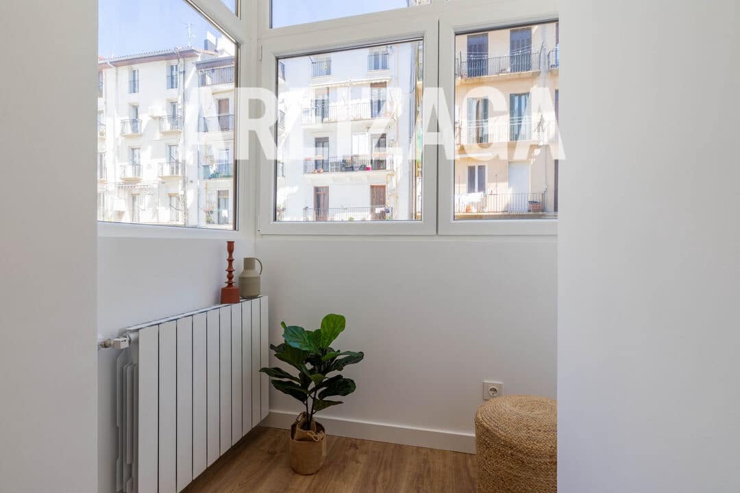2 soverom Leilighet til salgs i Donostia-San Sebastian - € 650 000 (Ref: 9400066)