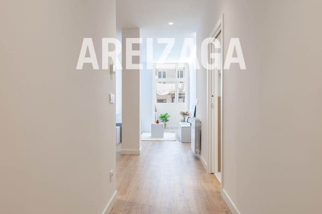 2 sovrum Lägenhet till salu i Donostia-San Sebastián - 650 000 € (Ref: 9400066)
