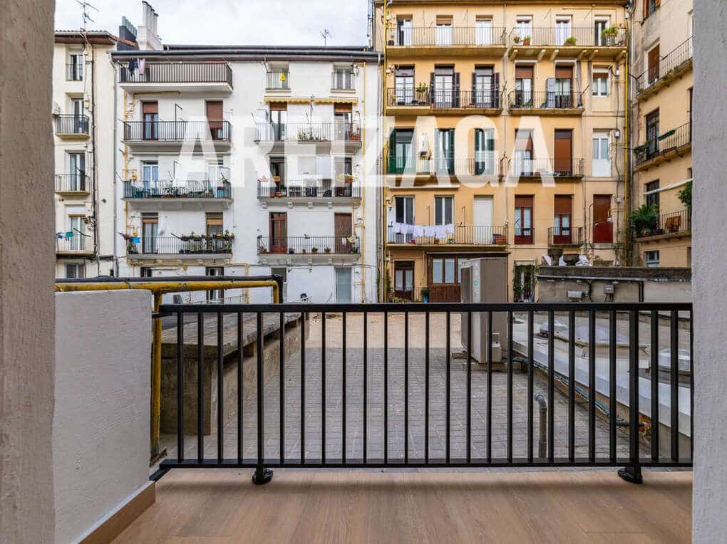 2 soverom Leilighet til salgs i Donostia-San Sebastian - € 650 000 (Ref: 9400066)